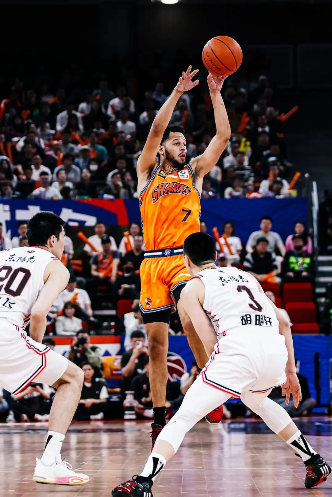 关于今晨上海海港备战NBA常规赛,状态回暖细节曝光,震撼外界,训练强度明显提升的信息 关于今晨上海海港备战NBA常规赛,状态回暖细节曝光,震撼外界,训练强度明显提升的信息