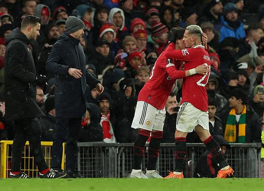 转折点亚特兰大临场应变，欧联今晚攻防权衡，质疑声仍在，轮换策略成焦点 -开云体育